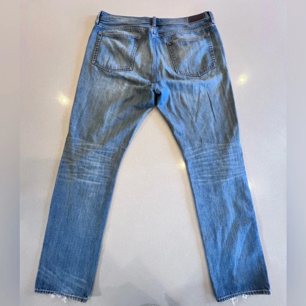 J. Crew Men's The Sutton Distressed Jeans Sz 36x36